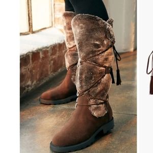 Tall Brown winter boots size 9